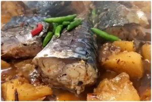 Cá Thu Nhật Kho Dứa