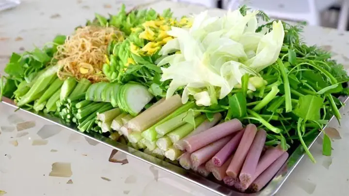 20 Loại Rau Ăn Lẩu Thái Chuẩn Vị, Dễ Mua Và Ngon Nhất