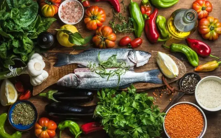 Cách Tạo Các Món Ăn Ngon Dễ Làm Đẹp Mắt: Bí Quyết Từ Nguyên Liệu Đến Trình Bày