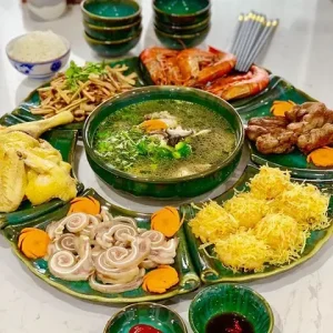 Các Món Làm Cỗ Đãi Khách