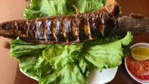 Hướng Dẫn Chi Tiết Cách Nướng Cá Trê Lai Thơm Ngon, Da Giòn Tại Nhà