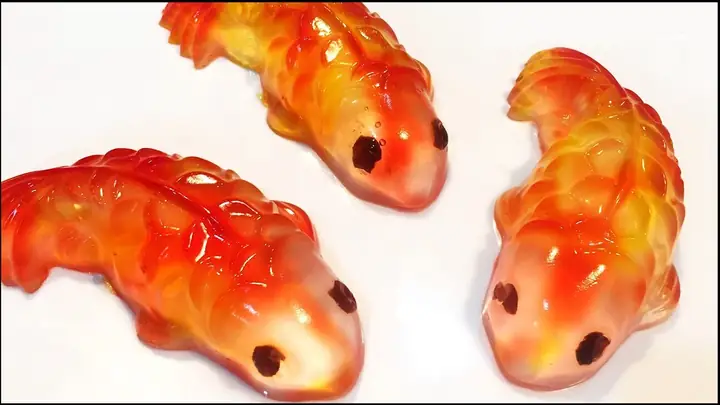 Cách Đổ Rau Câu Con Cá