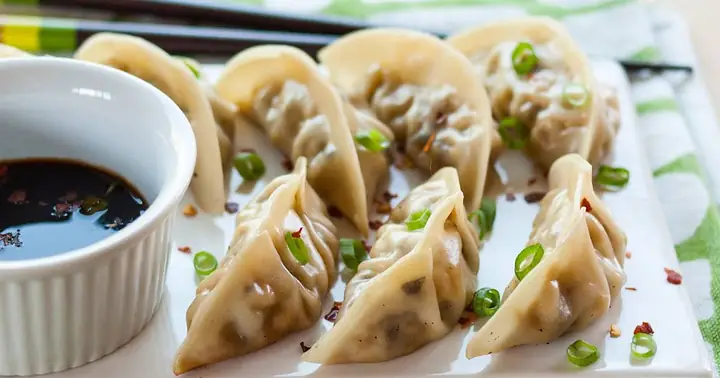 Hướng Dẫn Chi Tiết Cách Hấp Há Cảo Trong Lò Vi Sóng Đúng Chuẩn