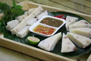 Cách Làm Bánh Đúc Nước Tro