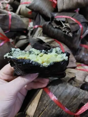 Cách Làm Bánh Gai Bằng Lá Gai Khô Từ A Đến Z