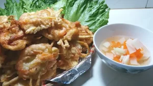 Cách Làm Bánh Tôm Hồ Tây Giòn Rụm Chuẩn Vị Hà Nội Từ A-z