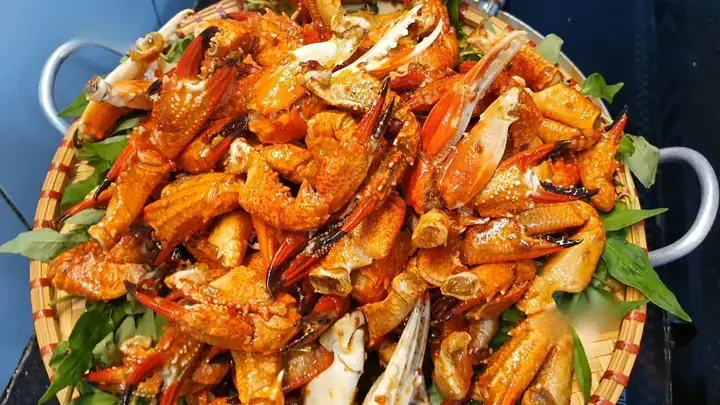 Cách Làm Càng Ghẹ Rang Muối Kéo Sợi