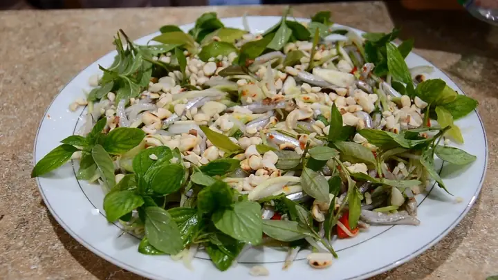Cách Làm Gỏi Cá Cơm Trỏng