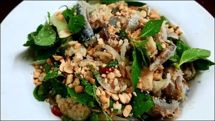 Cách Làm Gỏi Cá Trích Chuẩn Vị Phú Quốc Tại Nhà