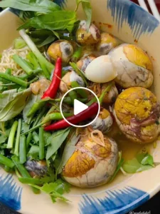 Cách Làm Mì Tôm Trứng Vịt Lộn Ngon Tuyệt Tại Nhà
