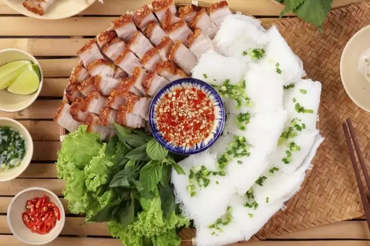 Cách Làm Nóng Bánh Hỏi Đúng Cách: Bí Quyết Giữ Trọn Hương Vị