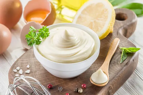 Cách Làm Nước Sốt Mayonnaise Bánh Mì Chuẩn Vị Tại Nhà