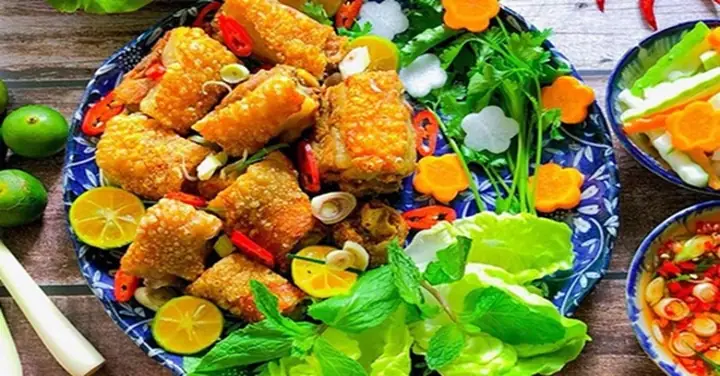 Cách Làm Đuôi Heo Chiên Giòn Sốt Mắm Tắc Chuẩn Vị Tại Nhà
