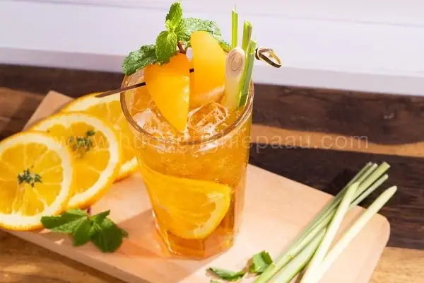 Cách Làm Trà Đào Cam Sả Từ Đào Tươi