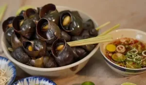 Cách Lấy Ruột Ốc Sống
