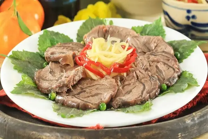 Cách Luộc Bắp Trâu Ngon