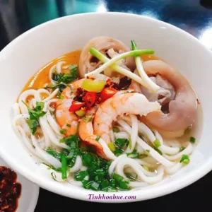 Hướng Dẫn Chi Tiết Cách Nấu Bánh Canh Khô Huế Đậm Đà