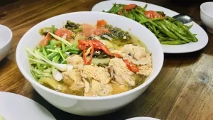 Cách Nấu Canh Trứng Cá Chua Thanh Mát Chuẩn Vị Nhà Làm