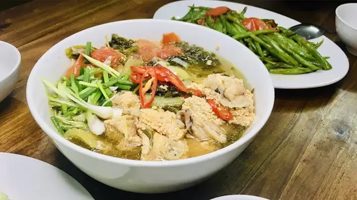 Cách Nấu Canh Trứng Cá Chua Thanh Mát Chuẩn Vị Nhà Làm