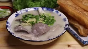 Cách Nấu Cháo Quảng Thơm Ngon Chuẩn Vị Người Hoa