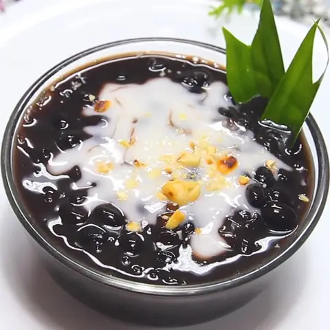 Cách Nấu Chè Đậu Đen Đường Phèn