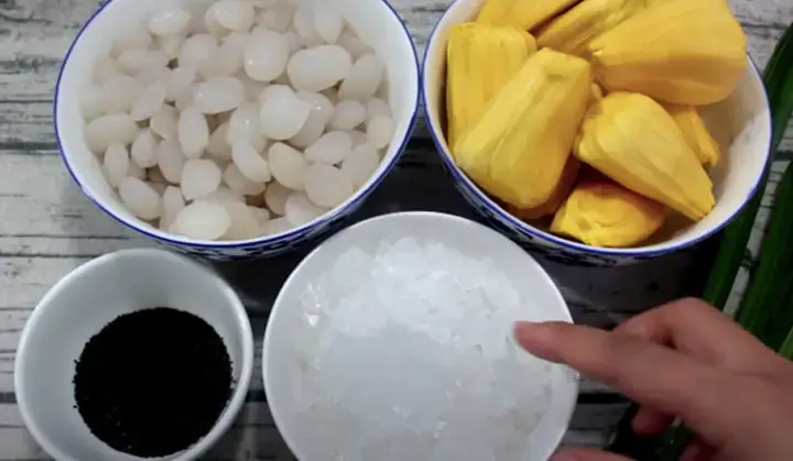 Cách Nấu Chè Hạt Đác Hạt Sen Thơm Ngon, Dẻo Bùi Tại Nhà