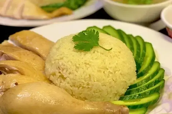 Cách Nấu Cơm Gà Quảng Nam Chuẩn Vị Từ A-z