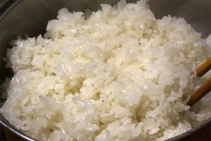 Cách Nấu Cơm Nếp Nước Cốt Dừa