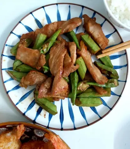 Cách Nấu Đậu Bắp Xào Thịt
