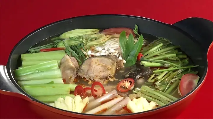 Cách Nấu Lẩu Đầu Cá Bớp Thanh Ngọt Đậm Đà: 4 Công Thức Cho Gia Đình Cách Nấu Lẩu Đầu Cá Bớp Thanh Ngọt Đậm Đà: 4 Công Thức Cho Gia Đình