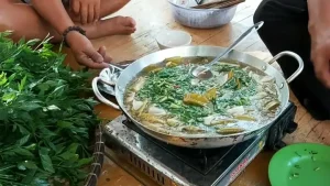 Cách Nấu Lá Trứng Cá