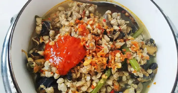 Cách Nấu Mì Ốc Hến Bạch Tuộc