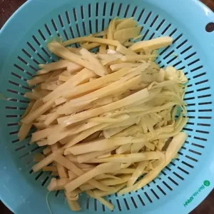 Cách Nấu Miến Gà Măng Tuoi