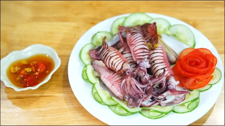 Cách Nấu Mực Hấp Sả