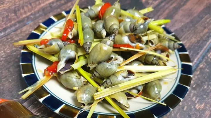 Cách Nấu Ốc Cà Na Xào Sả Ớt