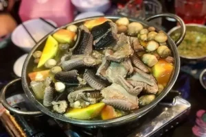 Hướng Dẫn Chi Tiết Cách Nấu Rắn Với Gà Tại Nhà