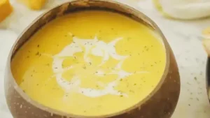 Hướng Dẫn Toàn Tập Cách Nấu Súp Bí Đỏ Với Whipping Cream Mịn Màng, Béo Ngậy