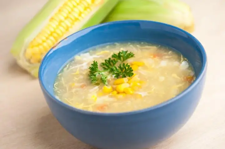 Cách Nấu Súp Gà Ngô Ngọt Cho Bé Ăn Dặm