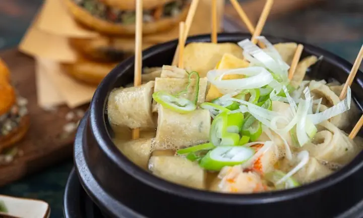 Cách Nấu Súp Chả Cá Hàn Quốc Chuẩn Vị Tại Nhà
