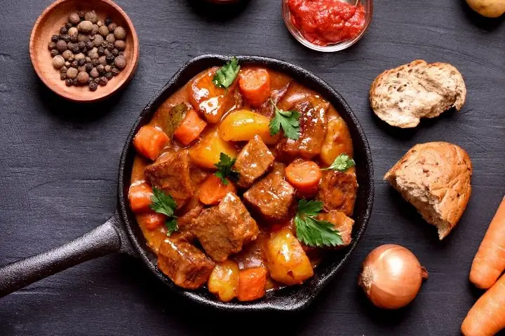 Cách Nấu Bò Kho Thơm Ngon Mềm Thịt Chuẩn Vị Nhà