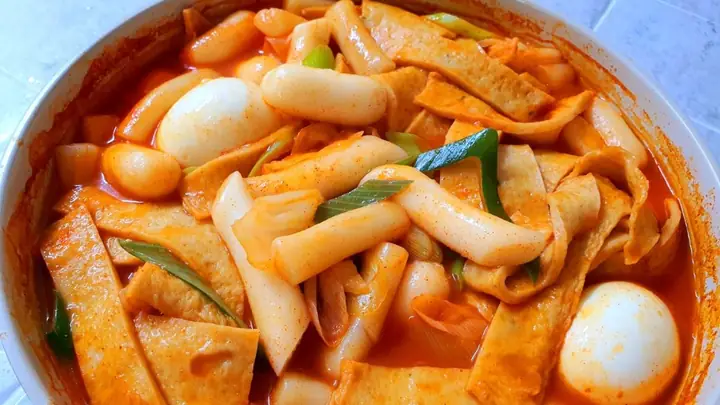 Cách Nấu Tokbokki Chả Cá