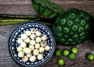 Cách Nấu Trà Hạt Sen Tươi Thanh Mát, Bổ Dưỡng Chuẩn Vị