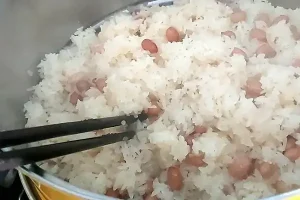 Cách Nấu Xôi Đậu Phộng Bằng Chõ Chuẩn Vị Truyền Thống