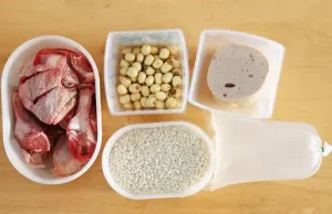 Hướng Dẫn Chi Tiết Cách Nấu Xôi Gà Hạt Sen Thơm Ngon, Bổ Dưỡng