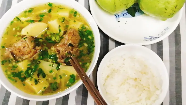 Cách Nấu Canh Măng Tươi Nấu Xương Ngon, Đơn Giản