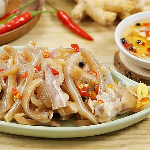 Cách Ngâm Giấm Lỗ Tai Heo Ngon Giòn Chuẩn Vị Tại Nhà