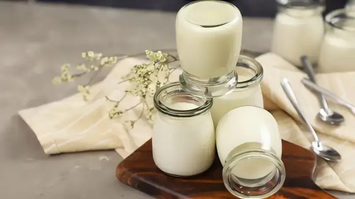 Cách Ủ Sữa Chua Bằng Nước Nóng: Hướng Dẫn Chi Tiết Từ A Đến Z