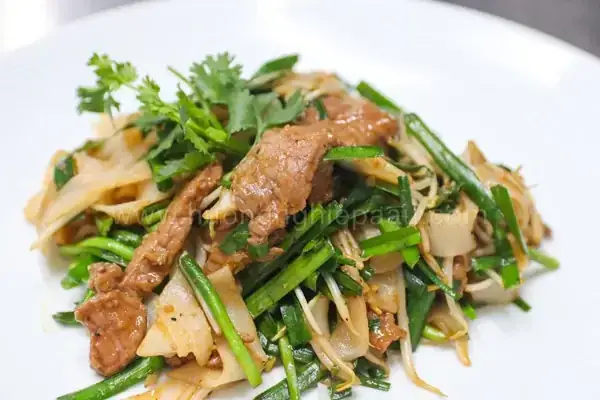 Cách Xào Phở Khô Ngon