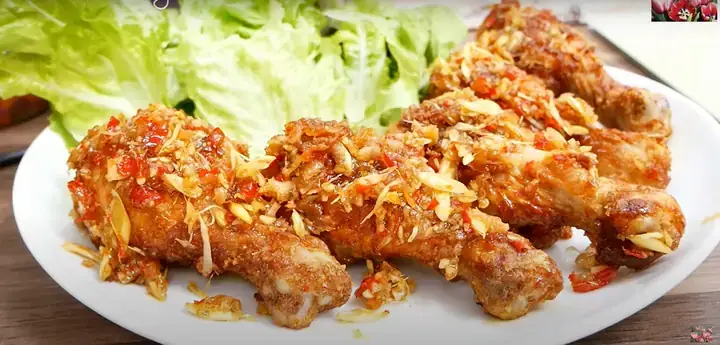 Canh Ga Chien Nuoc Mam Vanh Khuyen
