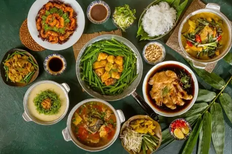 Đánh Giá Chả Cá Lã Vọng Hà Nội: Bí Quyết Chọn Quán Ng Chuẩn Vị